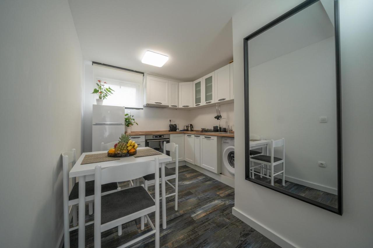 Zoi Apartment Kotor Eksteriør bilde